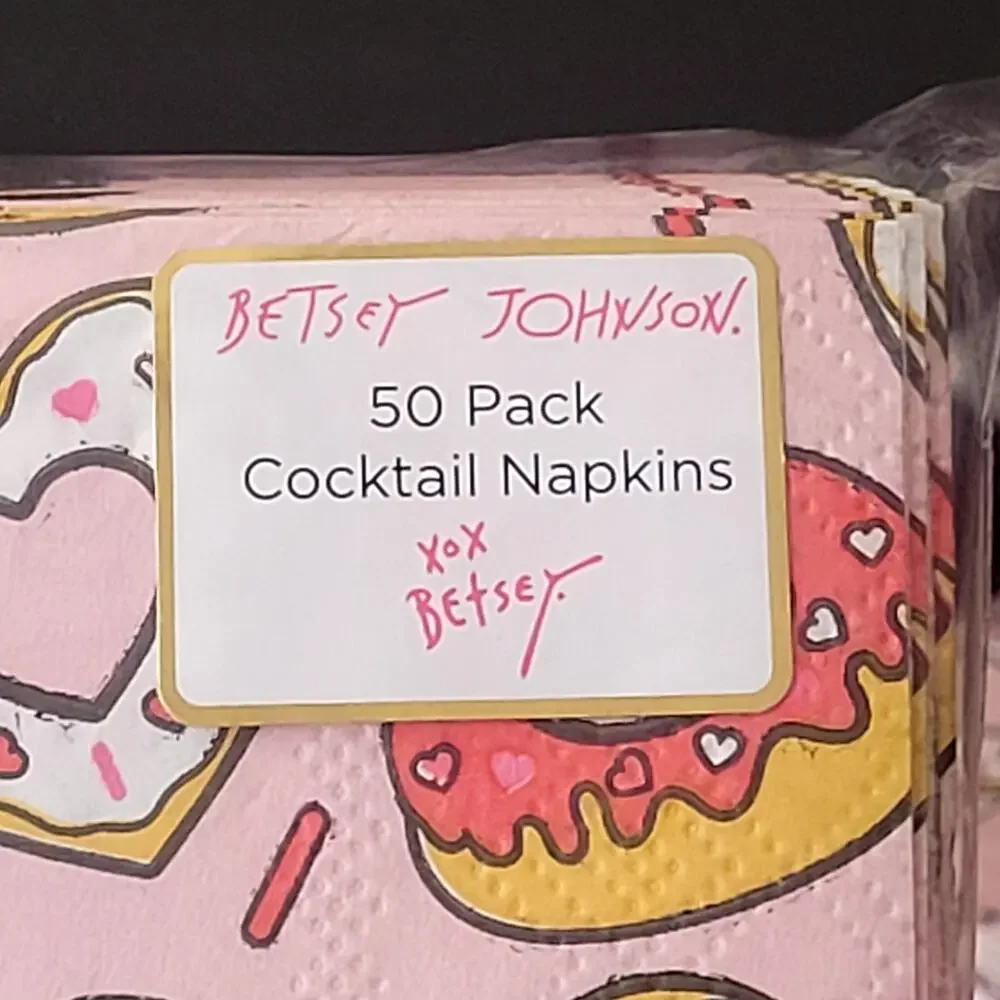 Betsey Johnson Donuts Hearts Sprinkles Appetizer Plates Cocktail Napkins Lot Set